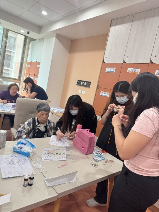 御守福袋與香氛調製